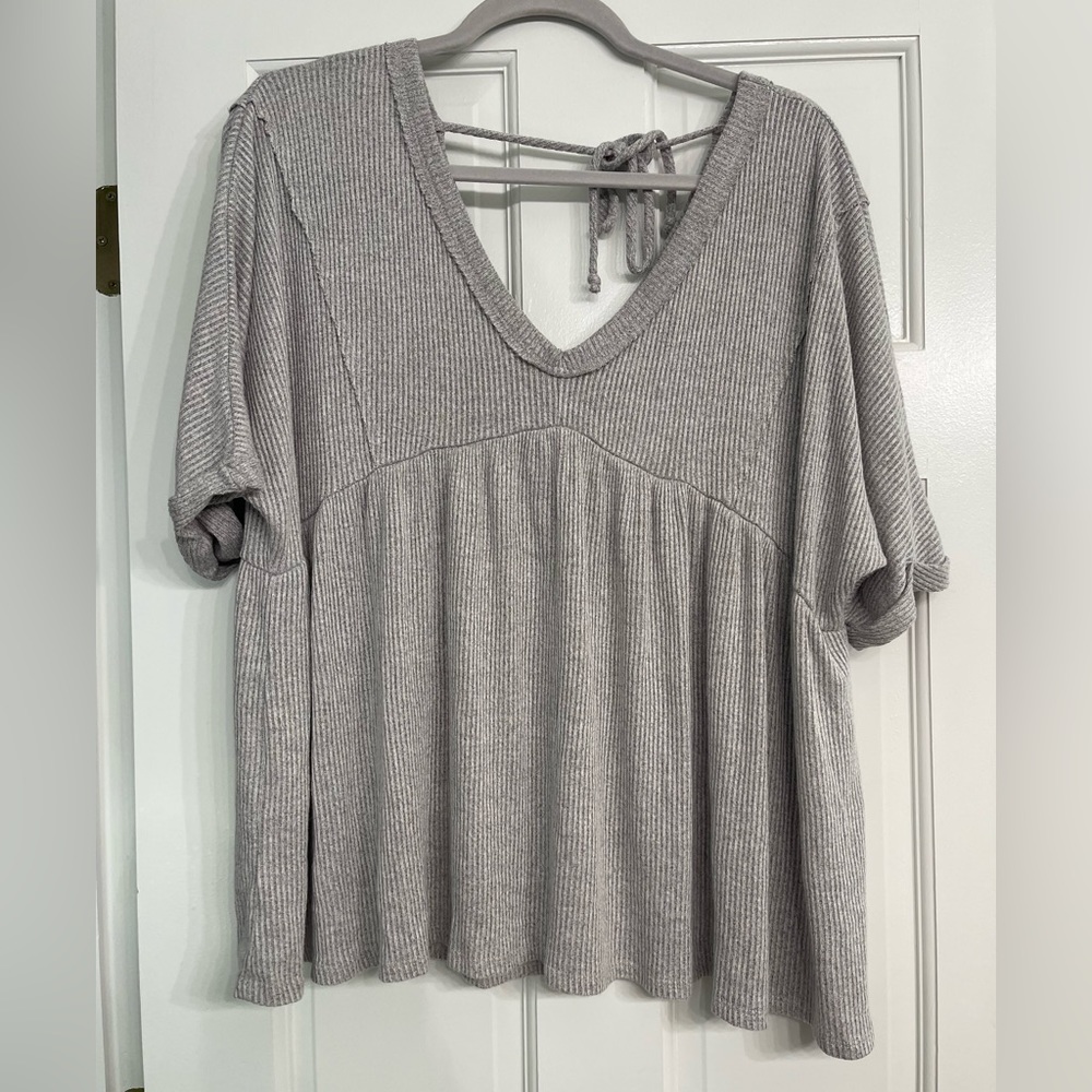 Pink Lily Oatmeal Top